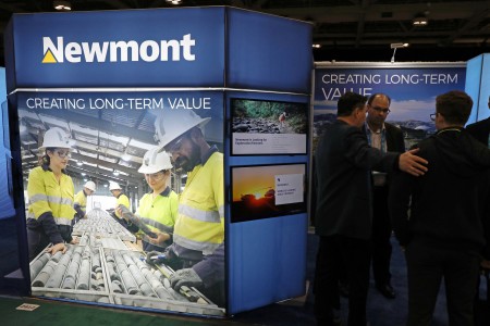 Newmont beats profit estimates on higher gold production