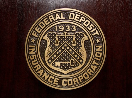 US regulator to propose strengthened rules for banks working with fintechs