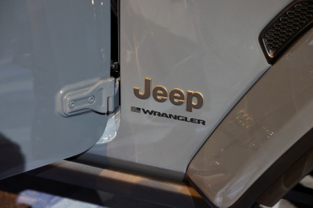 Stellantis recalls 194,000 Jeep plug-in hybrids over fire risks