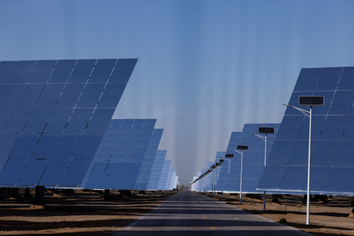China solar industry to address overcapacity challenge but turnaround far off, experts say