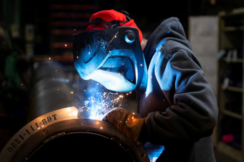 US manufacturing slump deepens in November