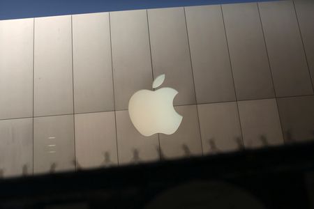 Apple’s Maryland store workers vote to authorize strike